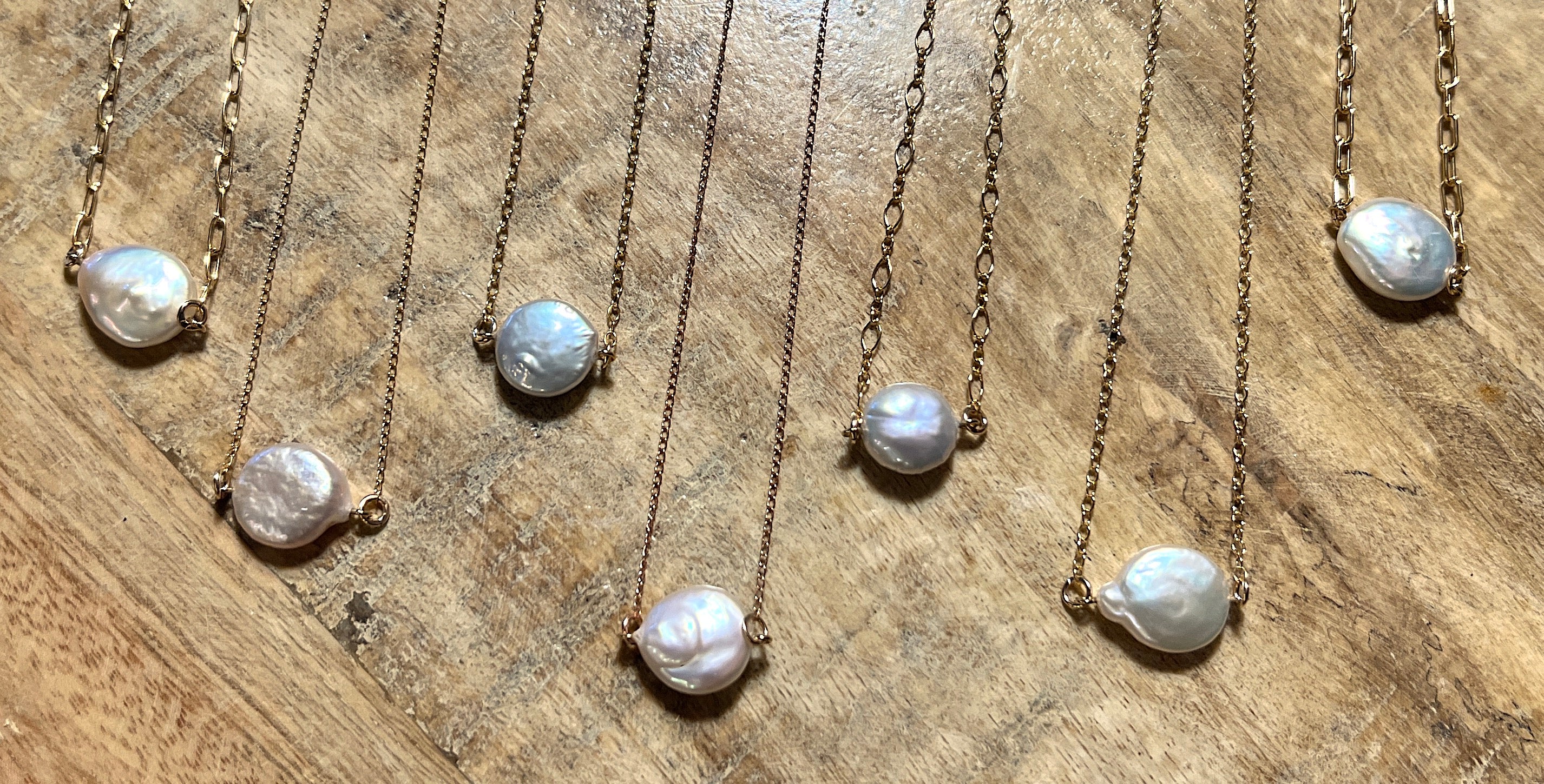 Customizable Solo Pearl Necklace