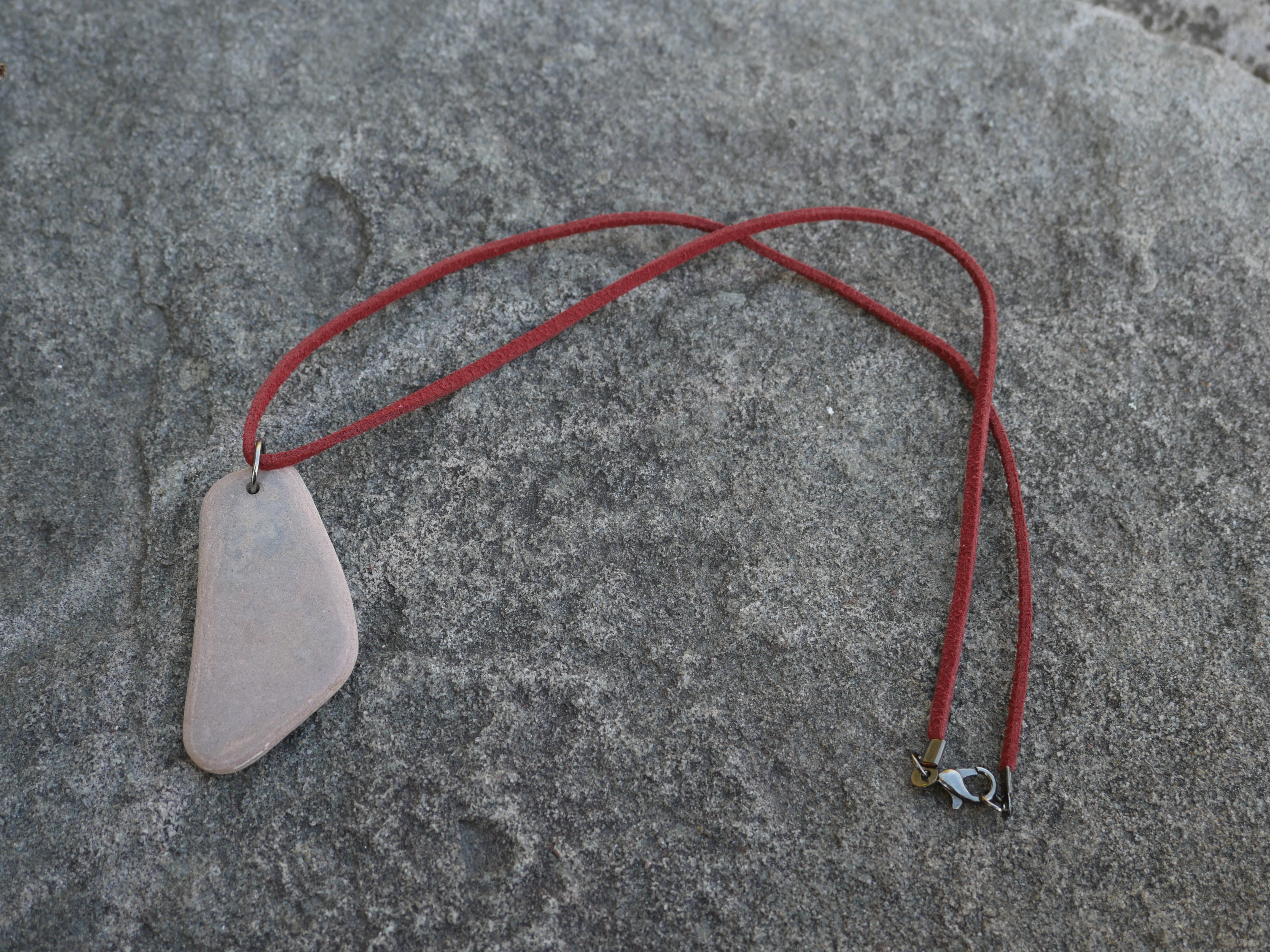 Boot-shaped red blue stone faux red suede necklace